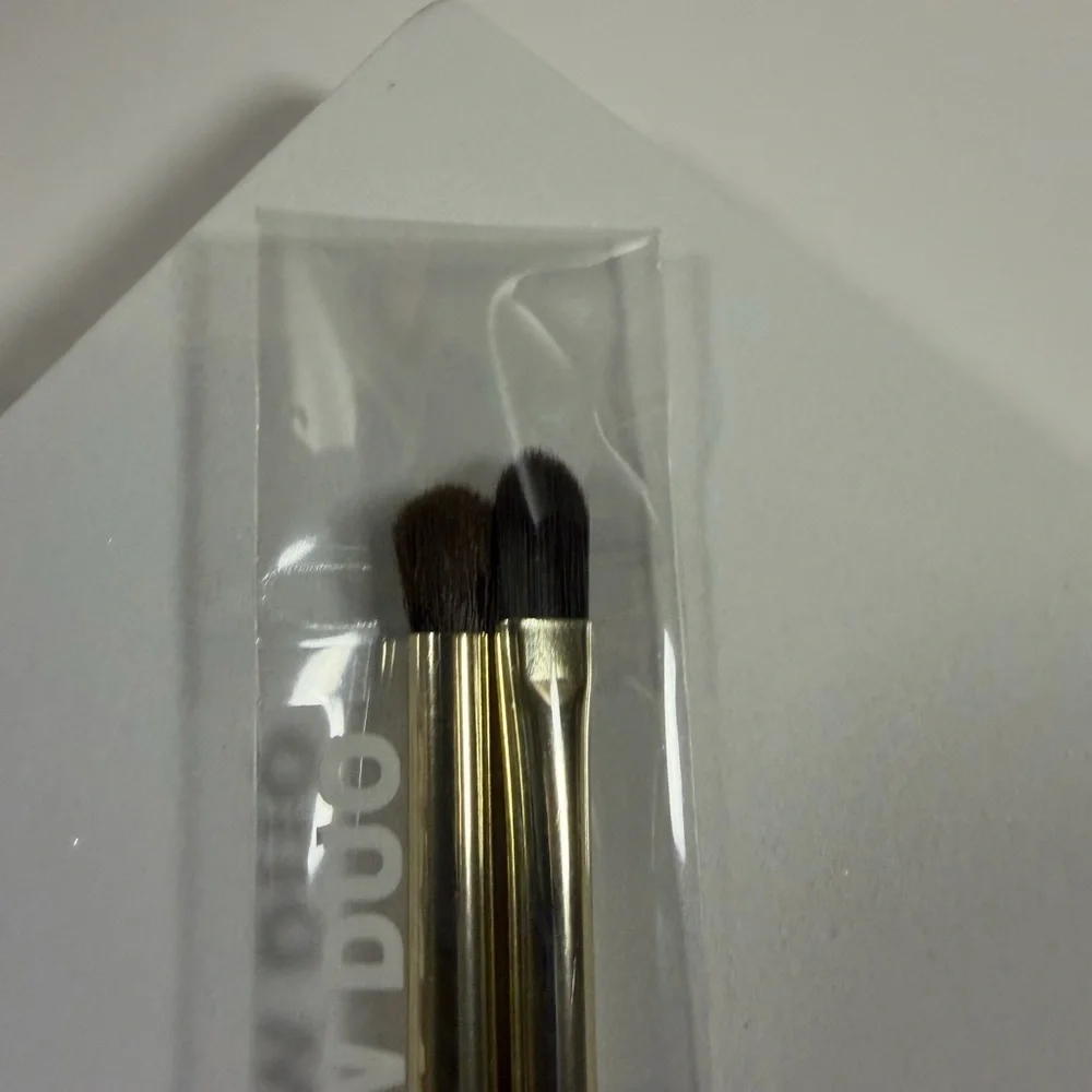 N/A purple makeup
