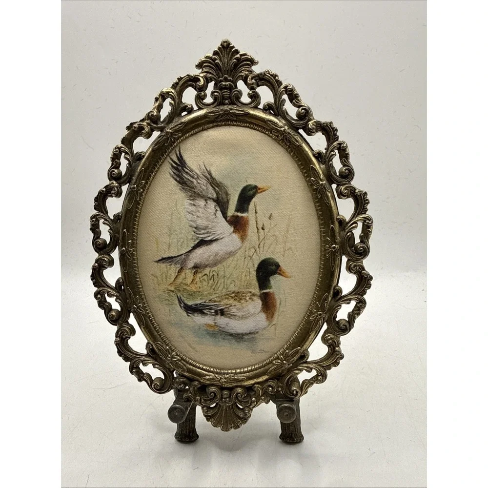 Vintage Quilt Duck Picture On Stand Ornate Oval Gold Metal Picture Made Italy