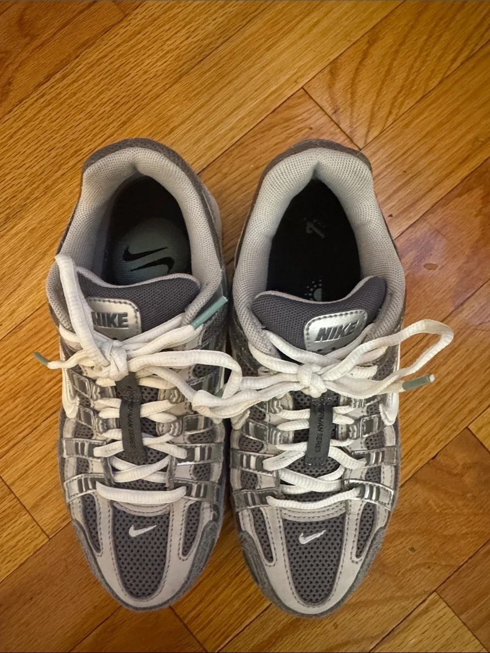 Nike wear athletic