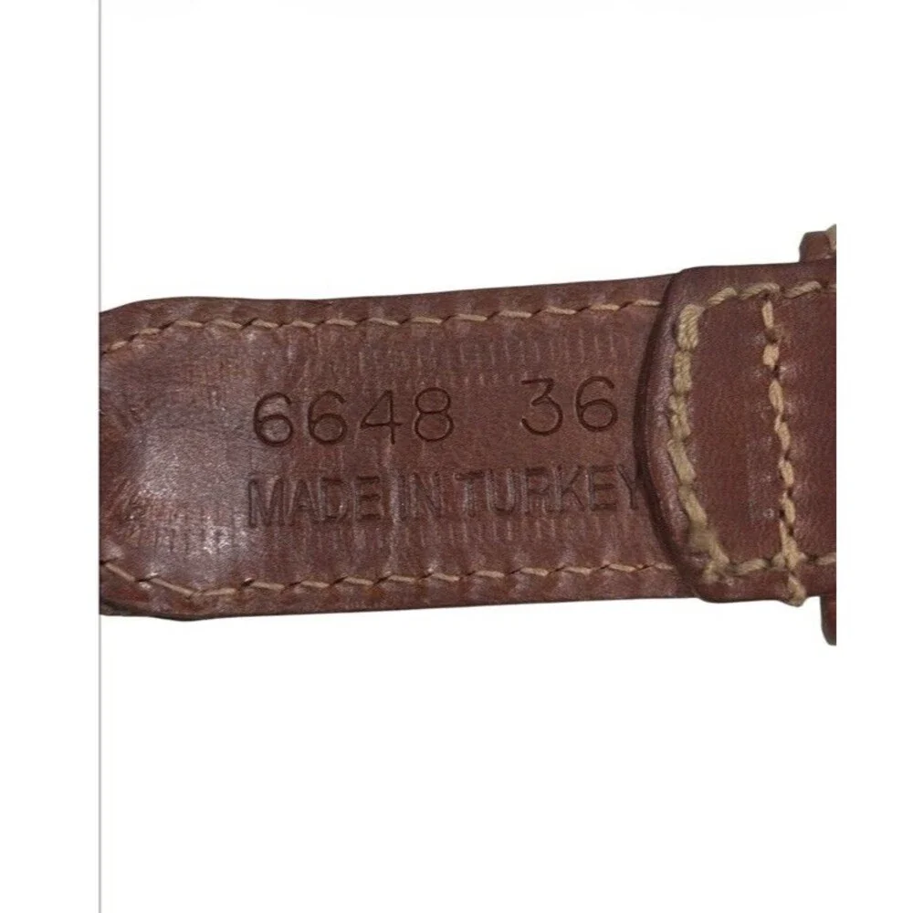 Handmade brown pin