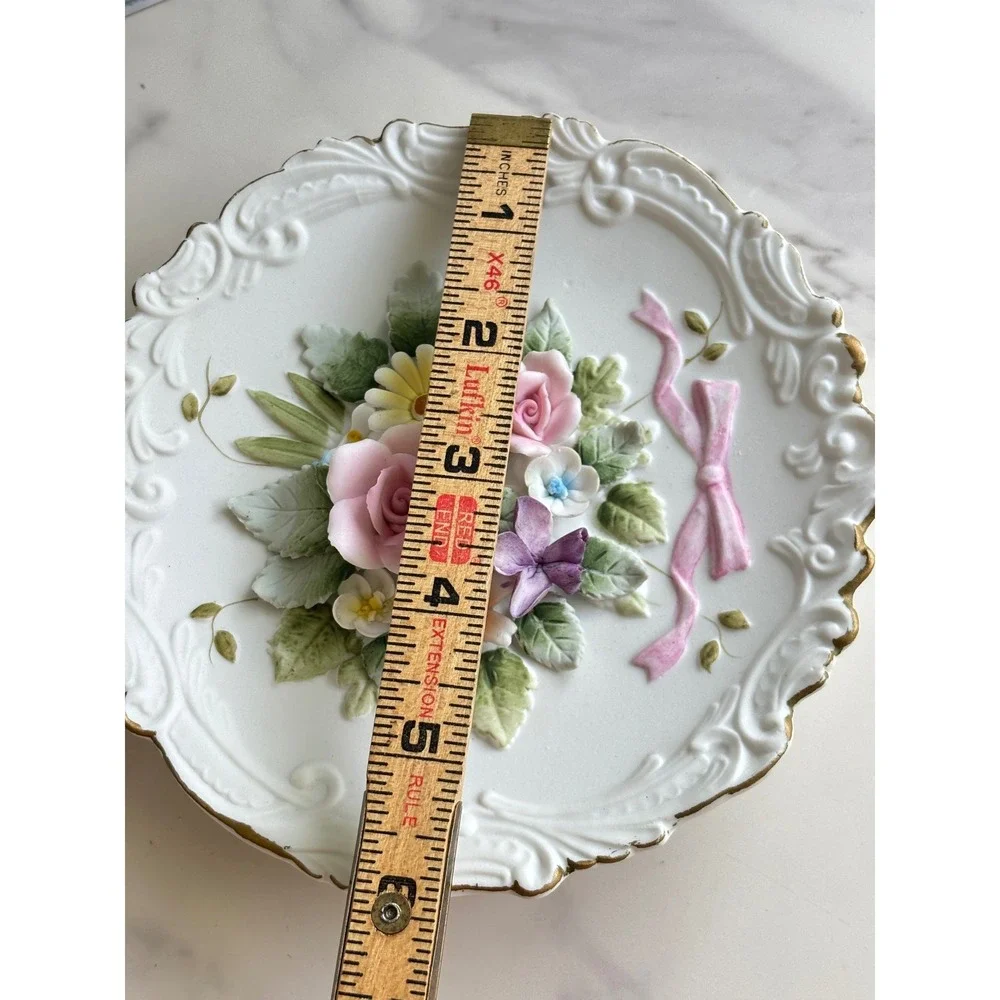 Vtg Lefton 3D Porcelain Floral Wall Plaque Plate Pink Roses Daisies 6 Inch