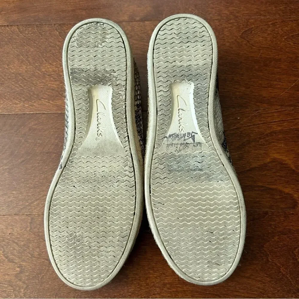 Clarks “azella major”
