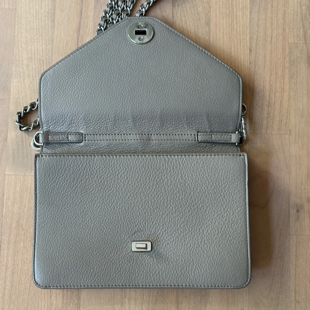 Tory Burch good preowned