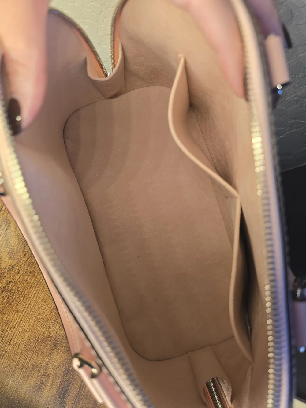 Louis Vuitton Epi Pink Alma MM