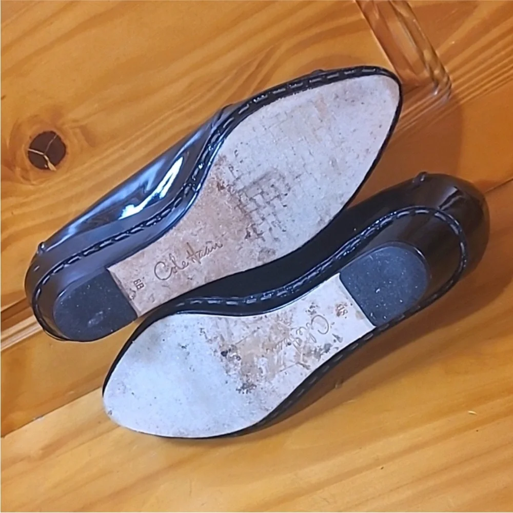 Cole Haan sleek elegant