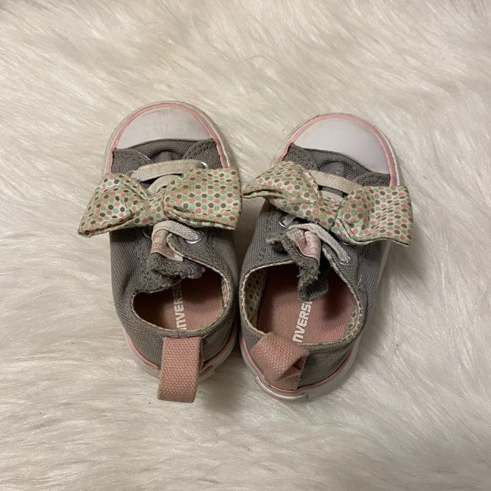 Converse Shoes Infant Girls Size 5‎ Slip On