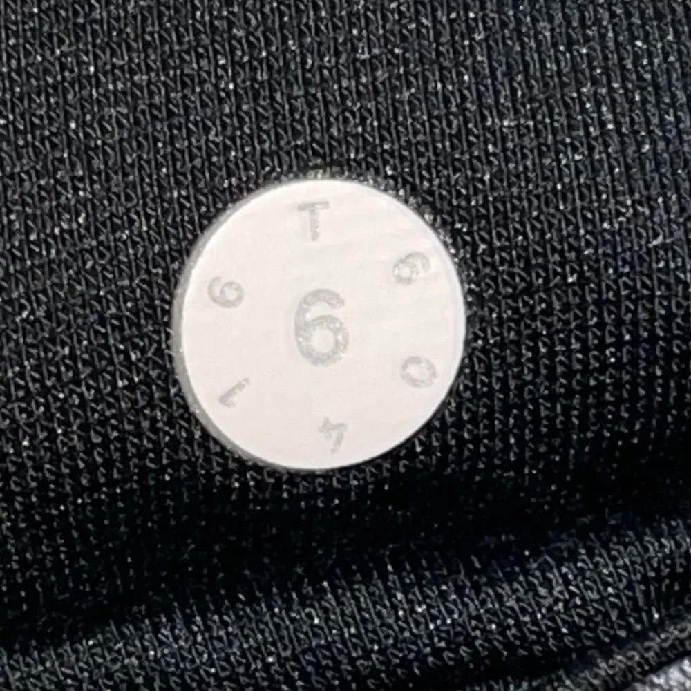 Lululemon Featherlight‎ Tight Size 6