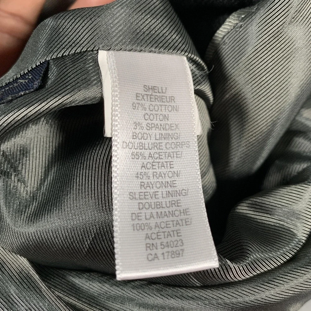 Banana Republic brand banana