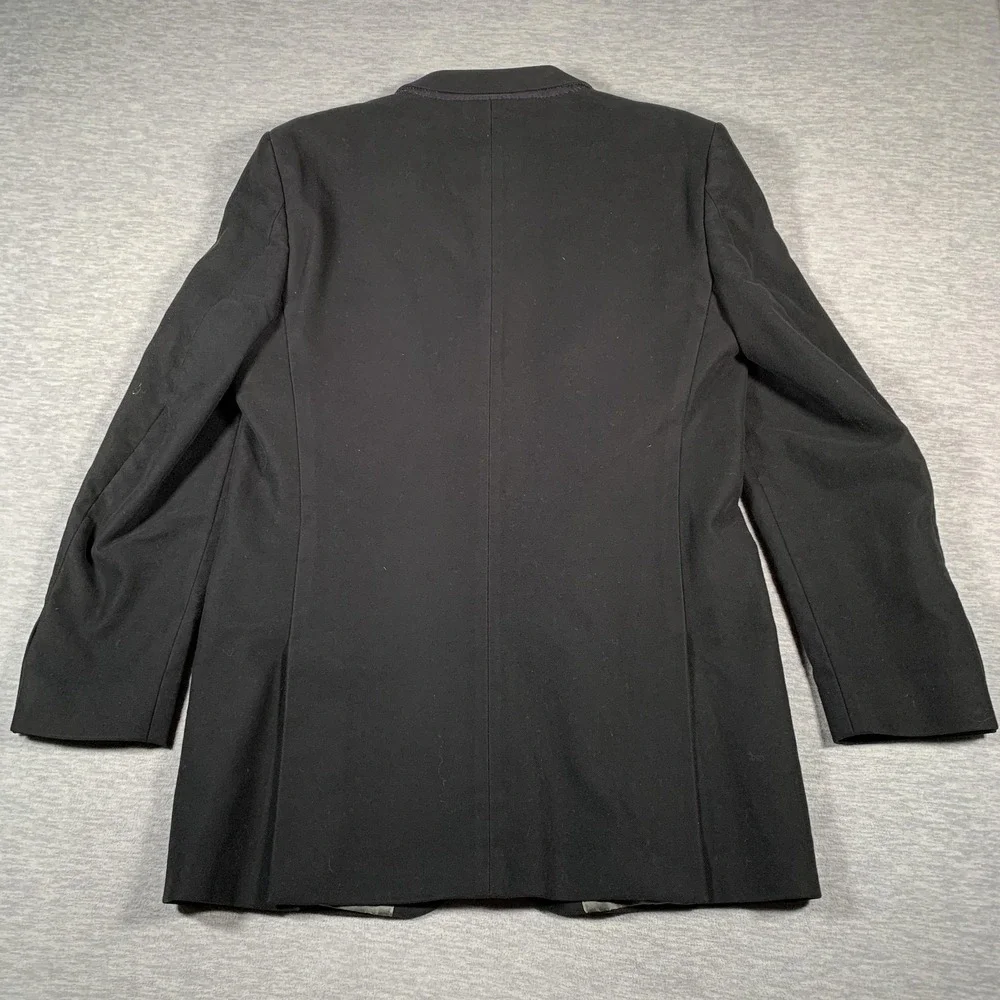 Banana Republic brand banana