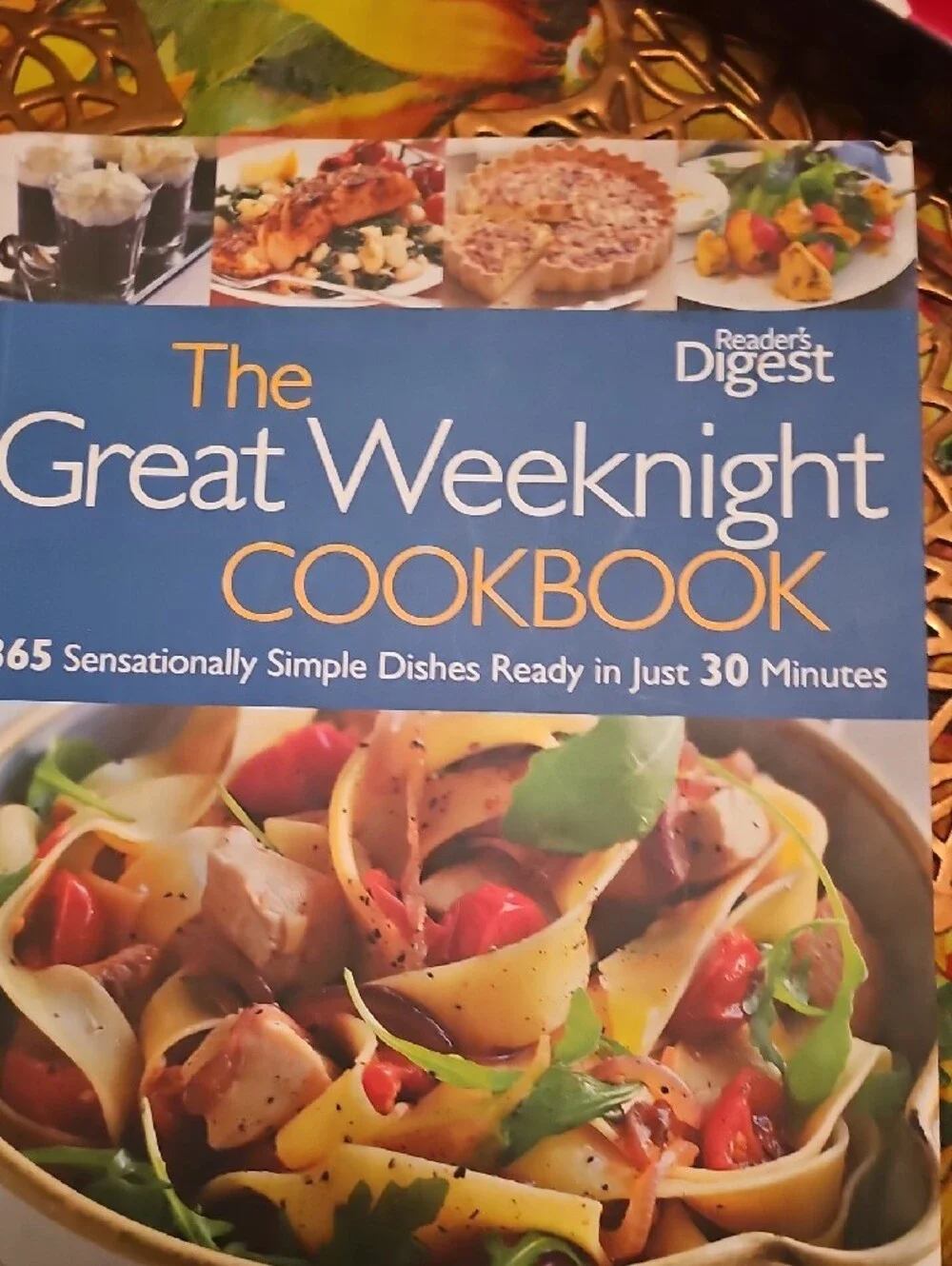 Reader's Digest The Great Weeknight Cookbook - Blue Cover
