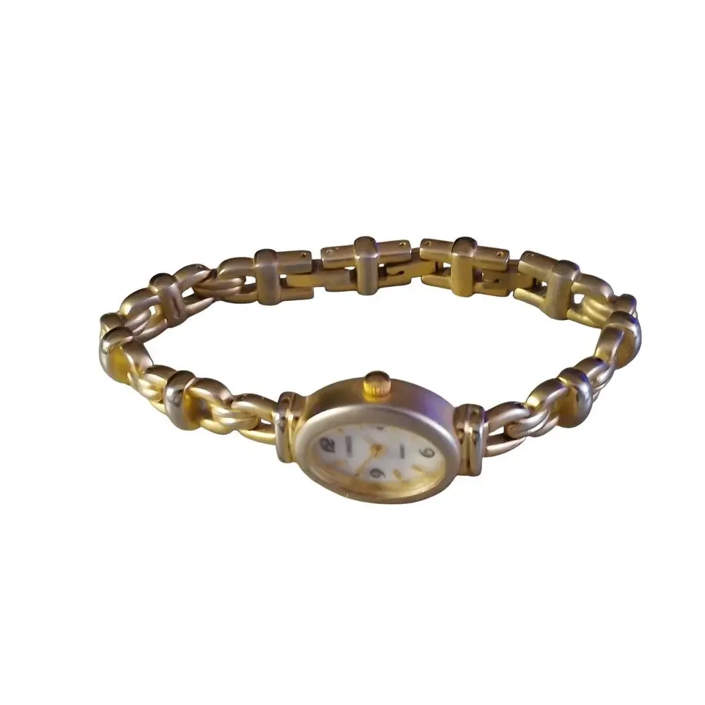 Timex Carriage Women's two-tone, MOP dial, quartz watch‎ Vintage New Battery