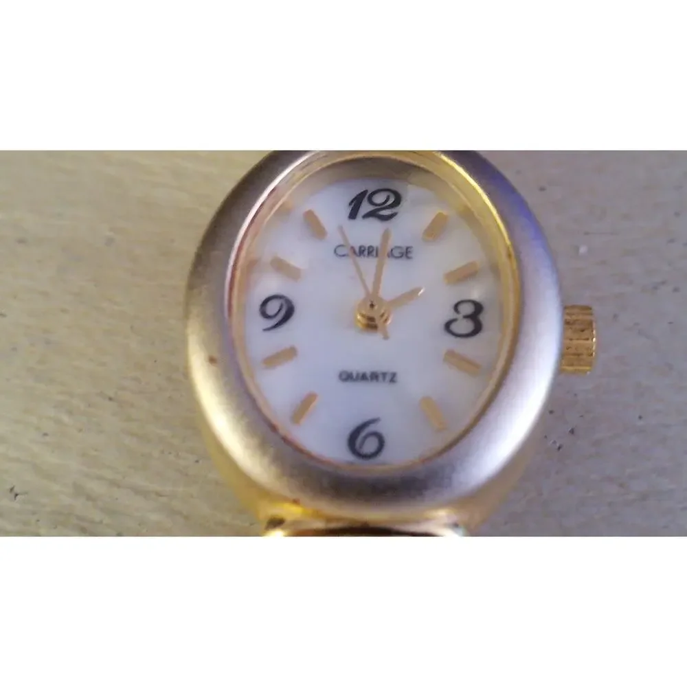 Timex Carriage Women's two-tone, MOP dial, quartz watch‎ Vintage New Battery