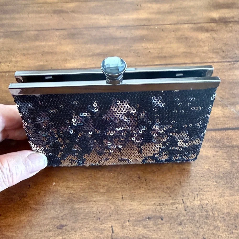 Unbranded shimmering sequins