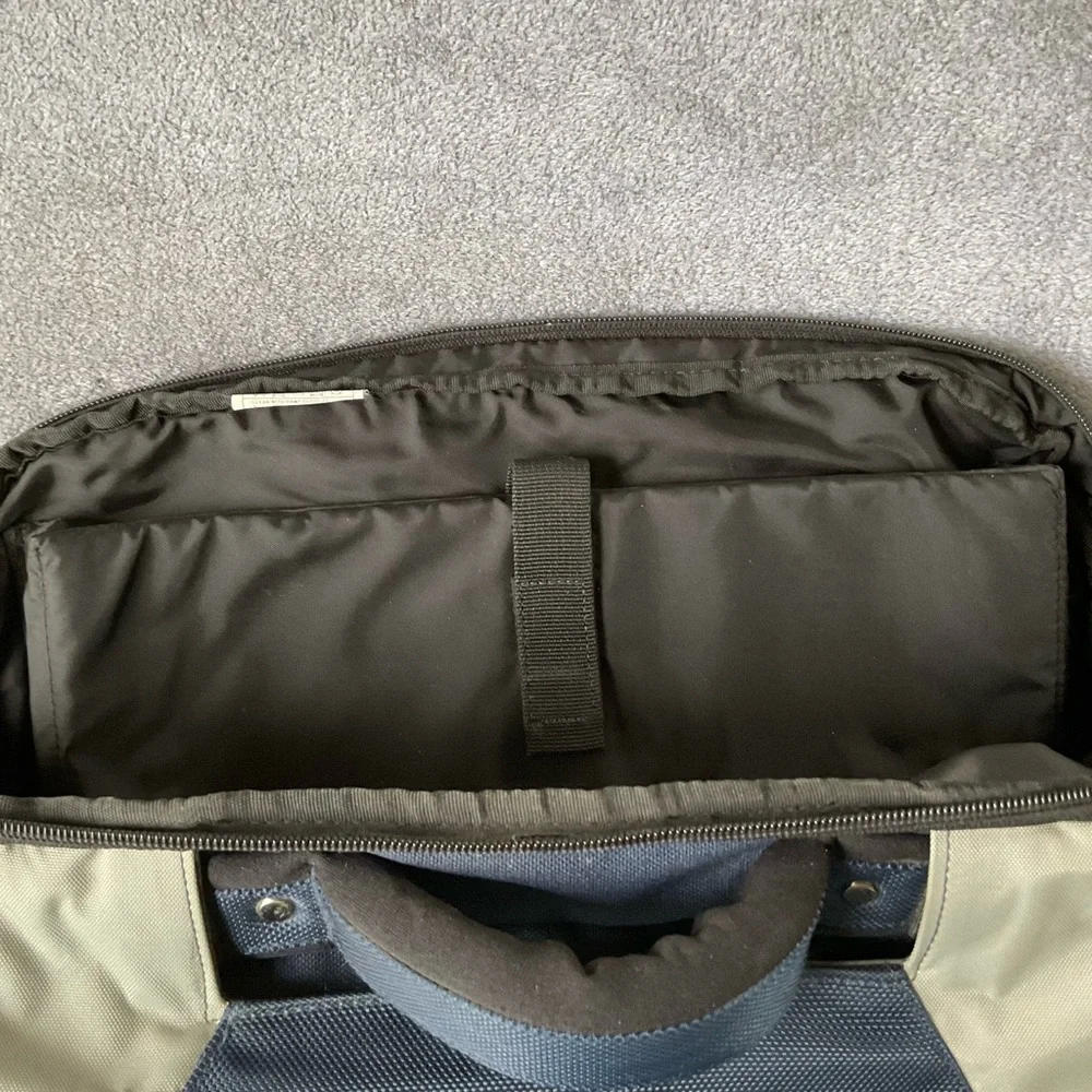 Nike bag very