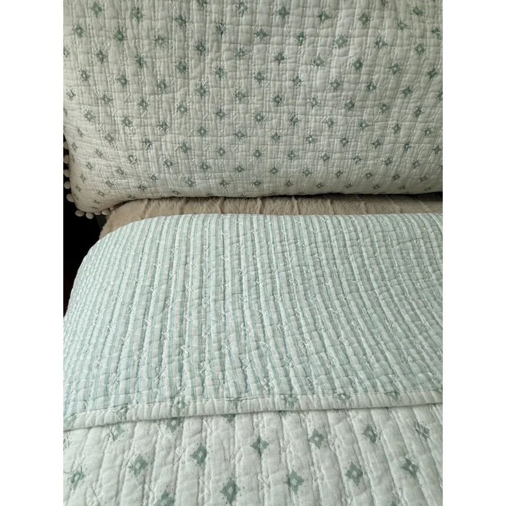 N/A soft quilted
