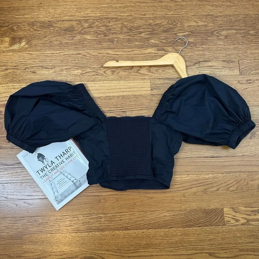 Abercrombie & Fitch cropped preppy flirty