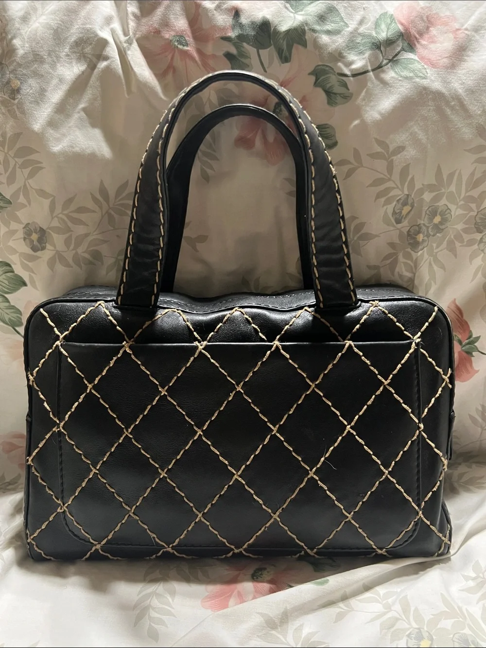 CHANEL classic satchel