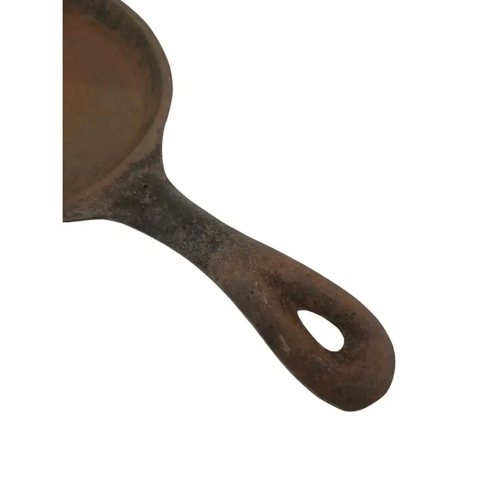 Cast IRON‎ 10