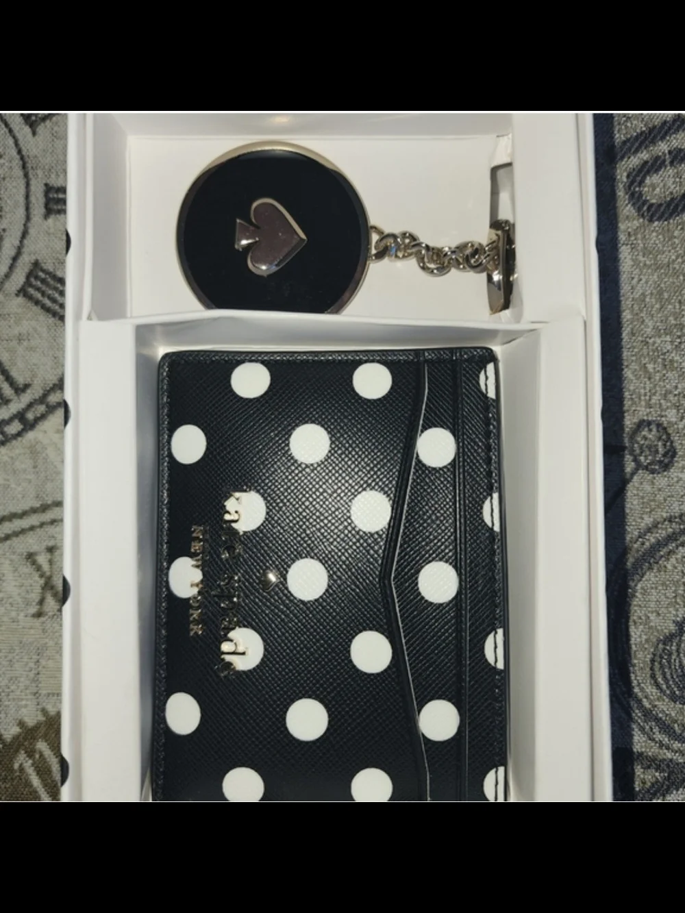 kate spade tone includes accents