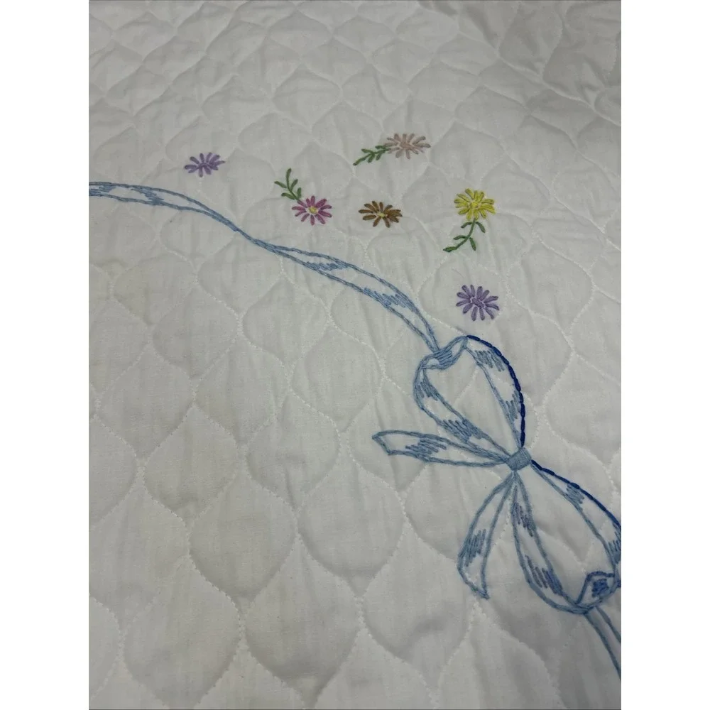 Vintage '73 Hand Stitched Embroidery Baby Quilt Mushroom Kitty Puppy Bows 58x40