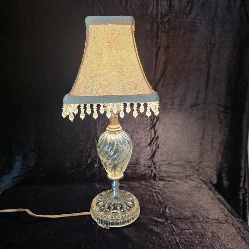 VTG Swirl Glass Table Budoir Lamp With Brass Accent & Beaded Ivory Shade - Small