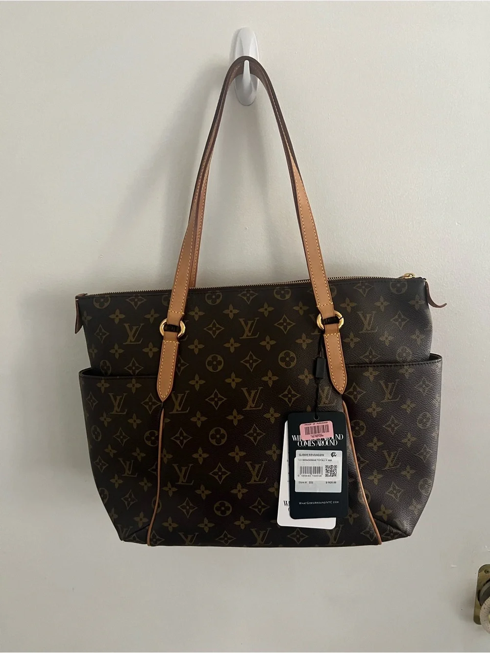 Louis Vuitton classic louis