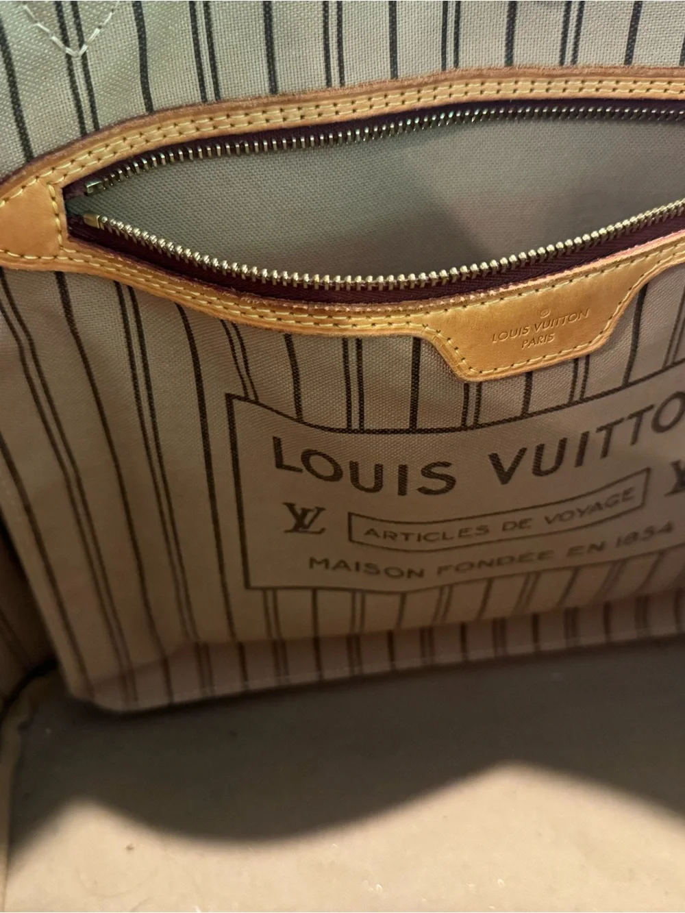Louis Vuitton louis vuitton