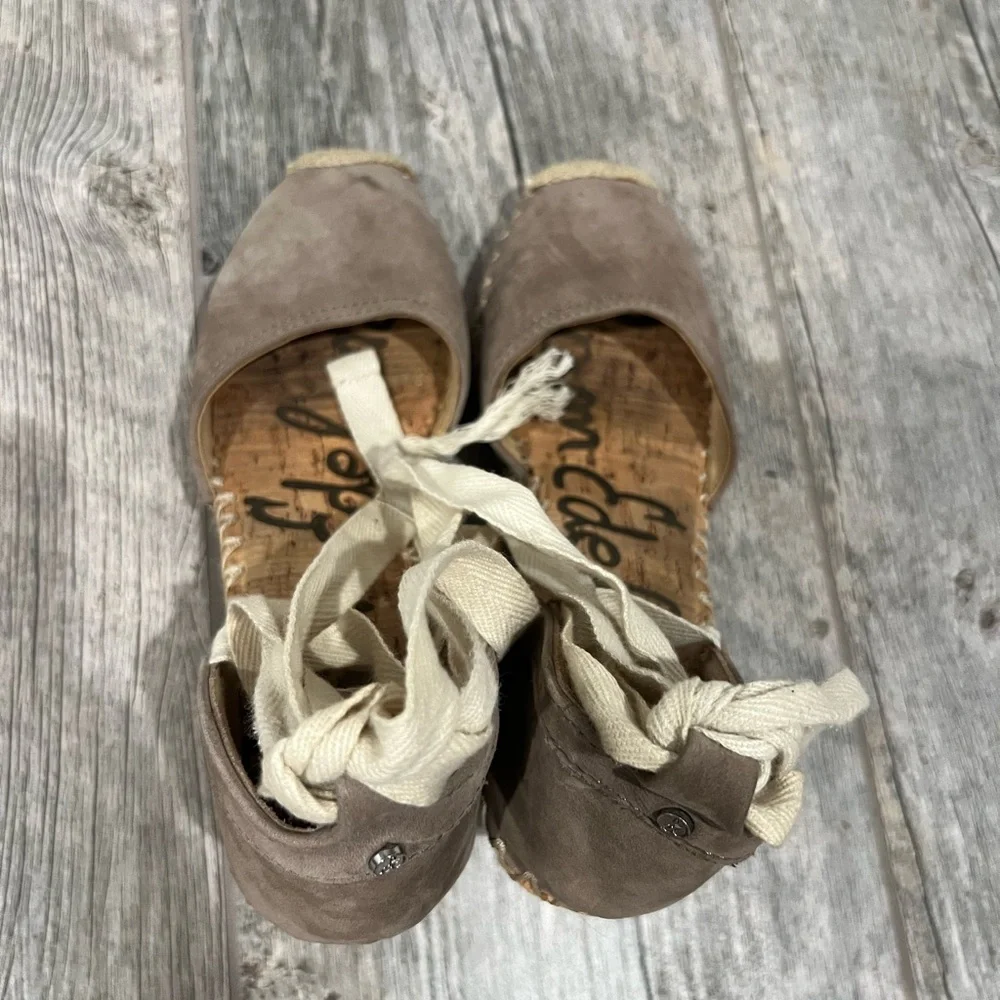 Sam Edelman suede closed ribbon