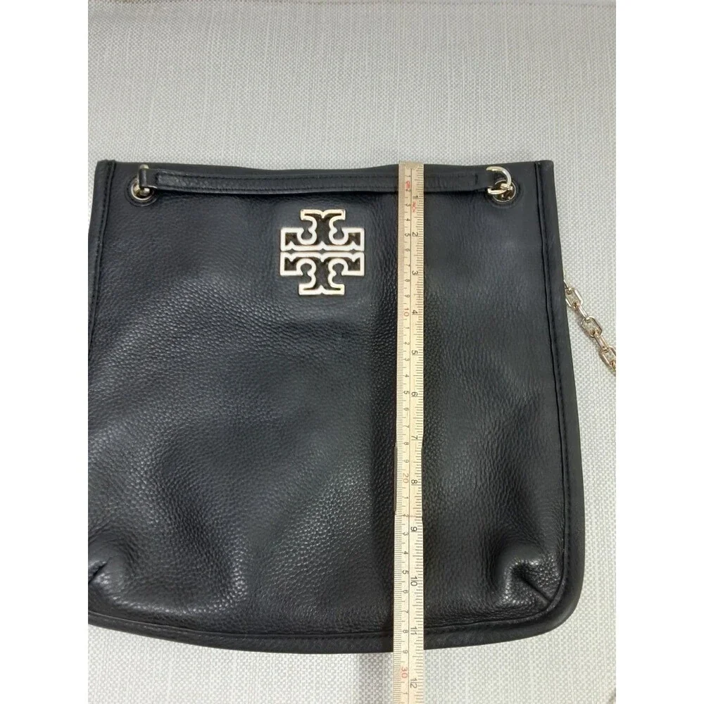 Tory Burch scuff measurements mark