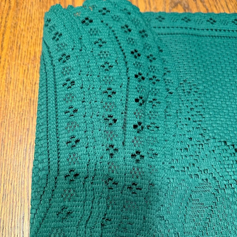 N/A elegant green