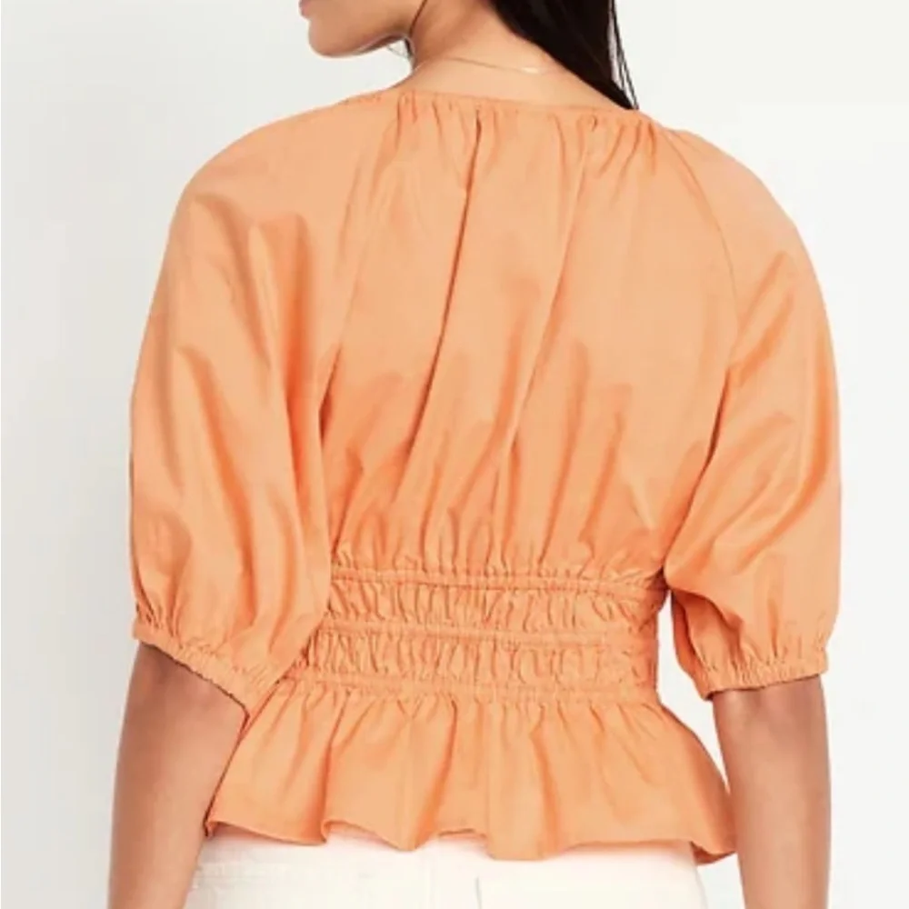 Old Navy Smocked V Neck Peplum Top Puff Sleeves Cotton Size Medium Milkmaid
