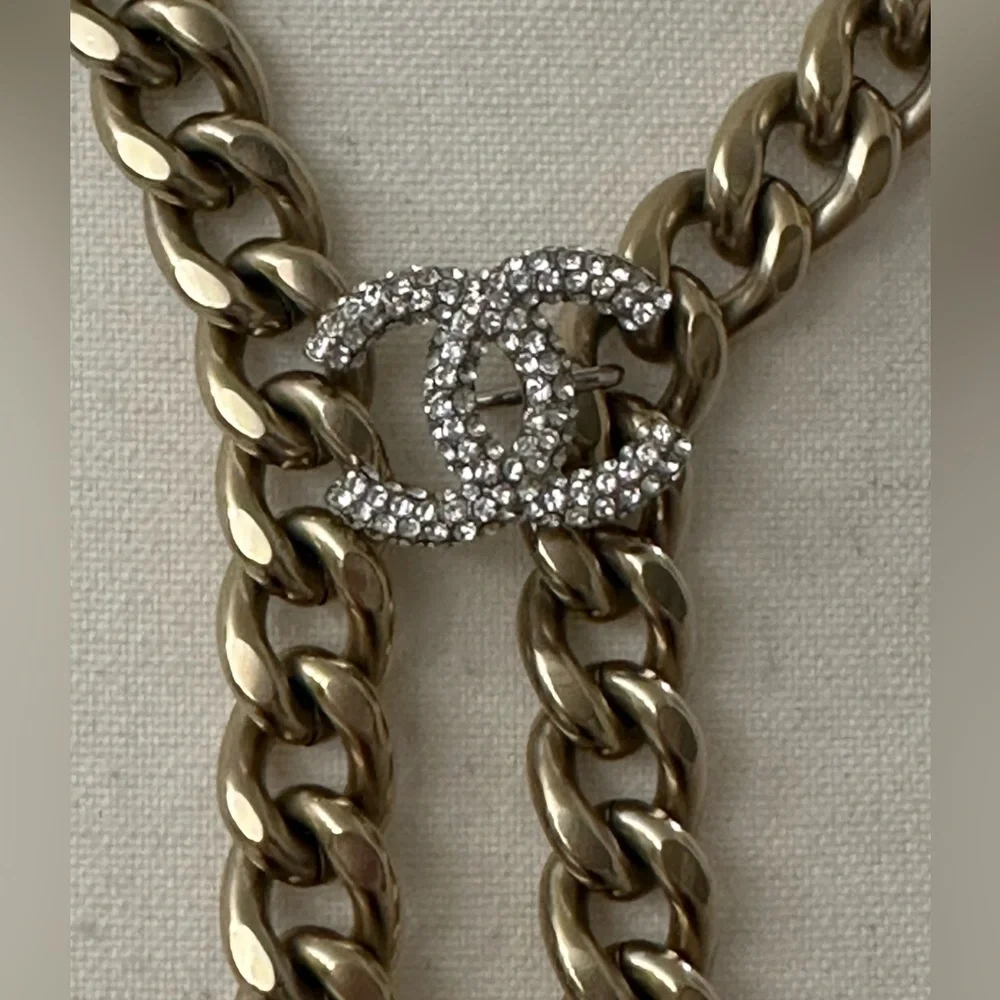 Chanel necklace Strauss CC Chunky NWT, Full Set