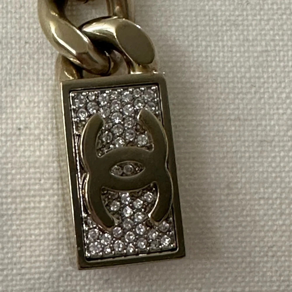 Chanel necklace Strauss CC Chunky NWT, Full Set