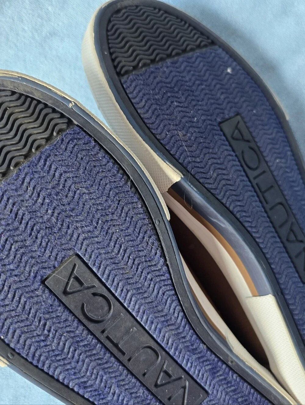 Nautica men boat