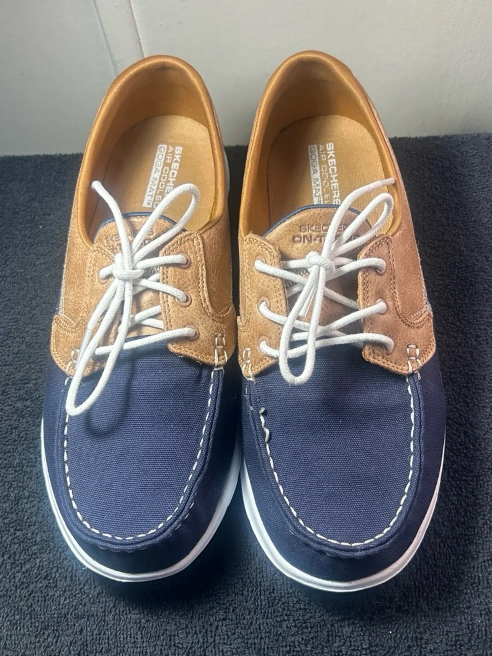 Skechers Unisex  Navy and Tan Canvas Boat Shoes
