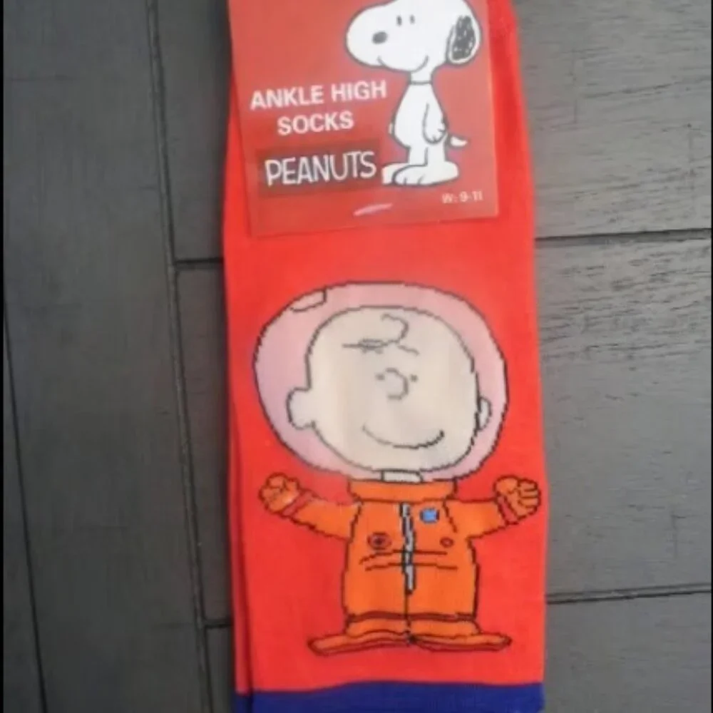 Peanuts snoopy ankle