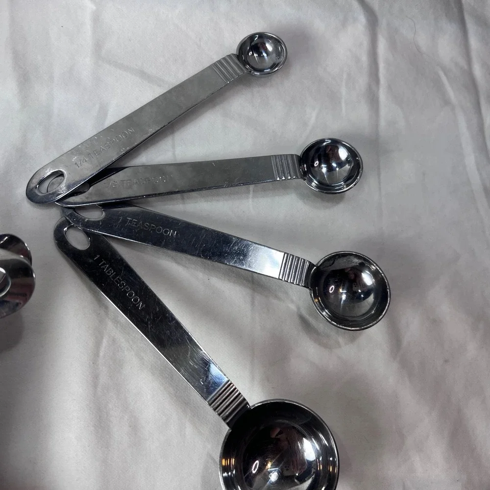 Oneida 18 stainless