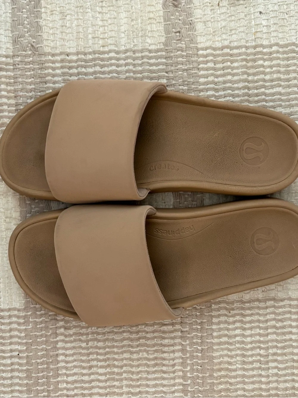 lululemon athletica casual slip