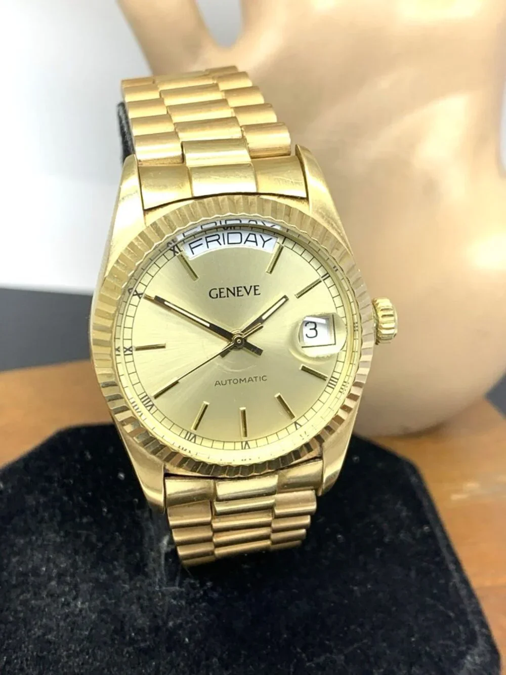 Geneve men watch