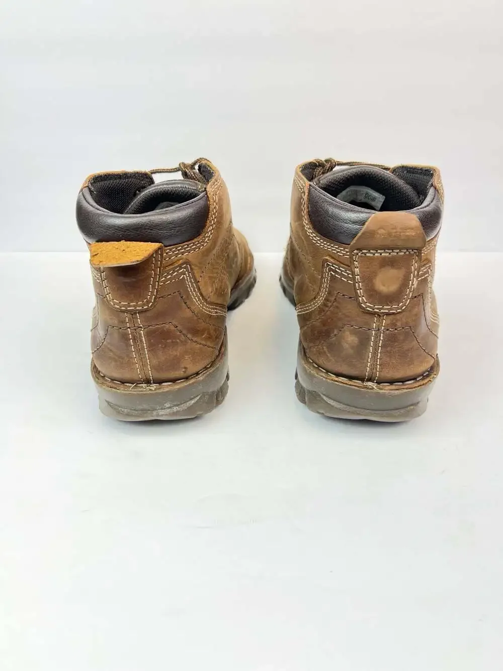 Caterpillar transform chukka