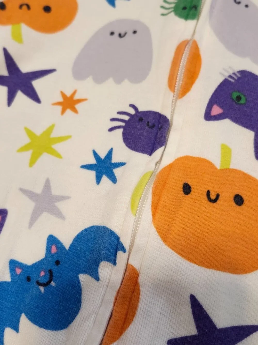Old Navy Halloween Footed Pajamas – Toddler 2T – VGUC