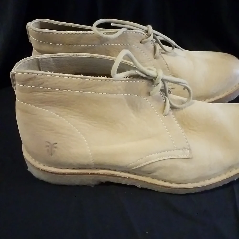 Frye new chukka