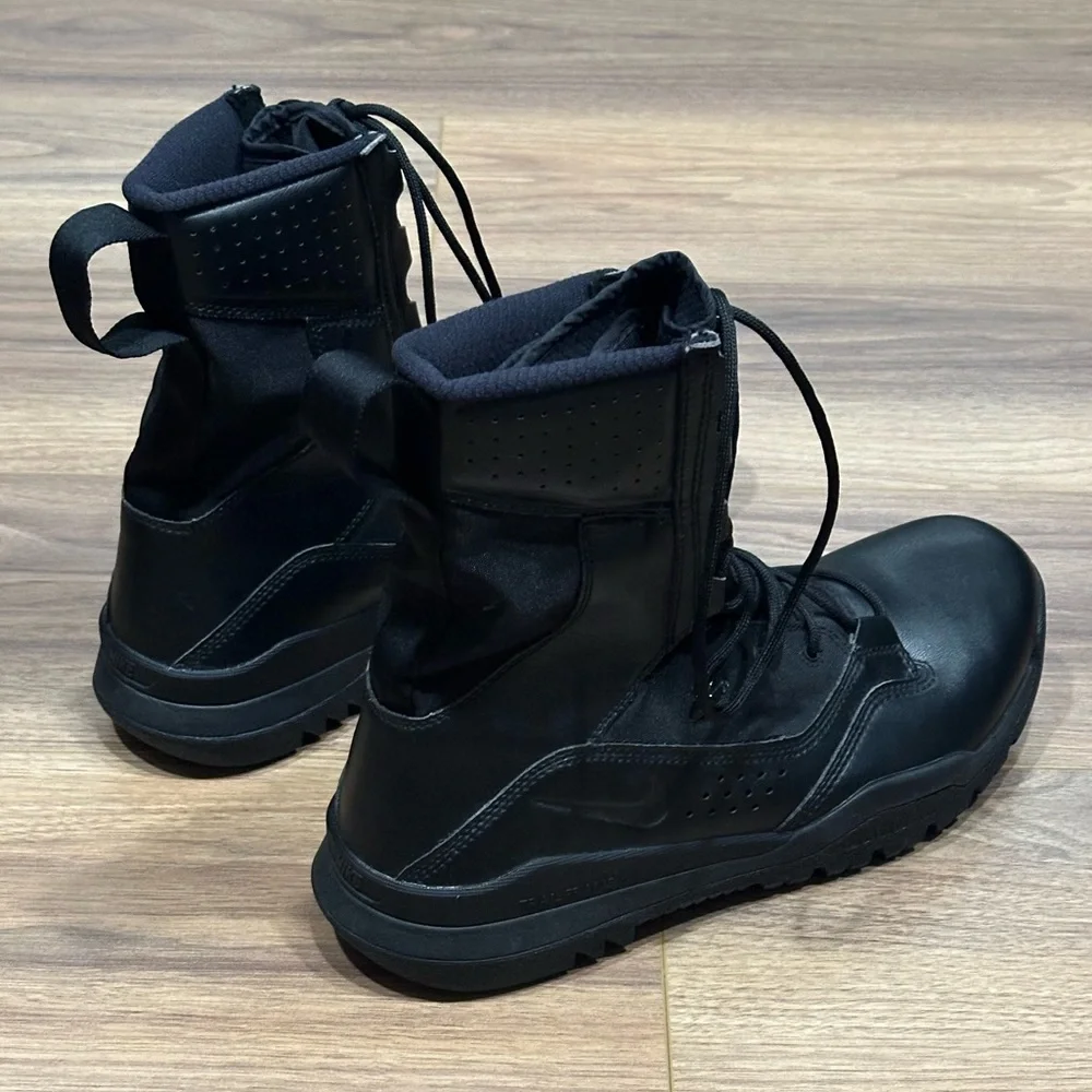 Nike sfb field
