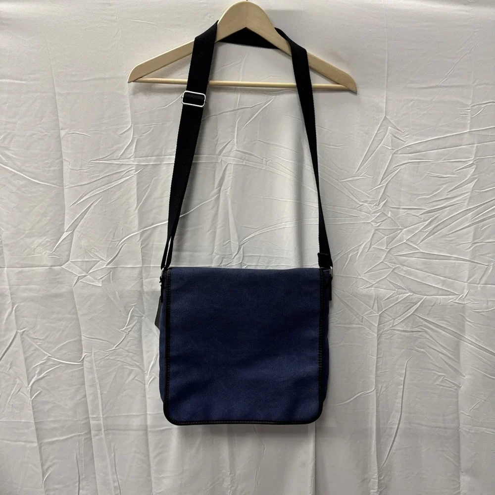 Levenger metro blue
