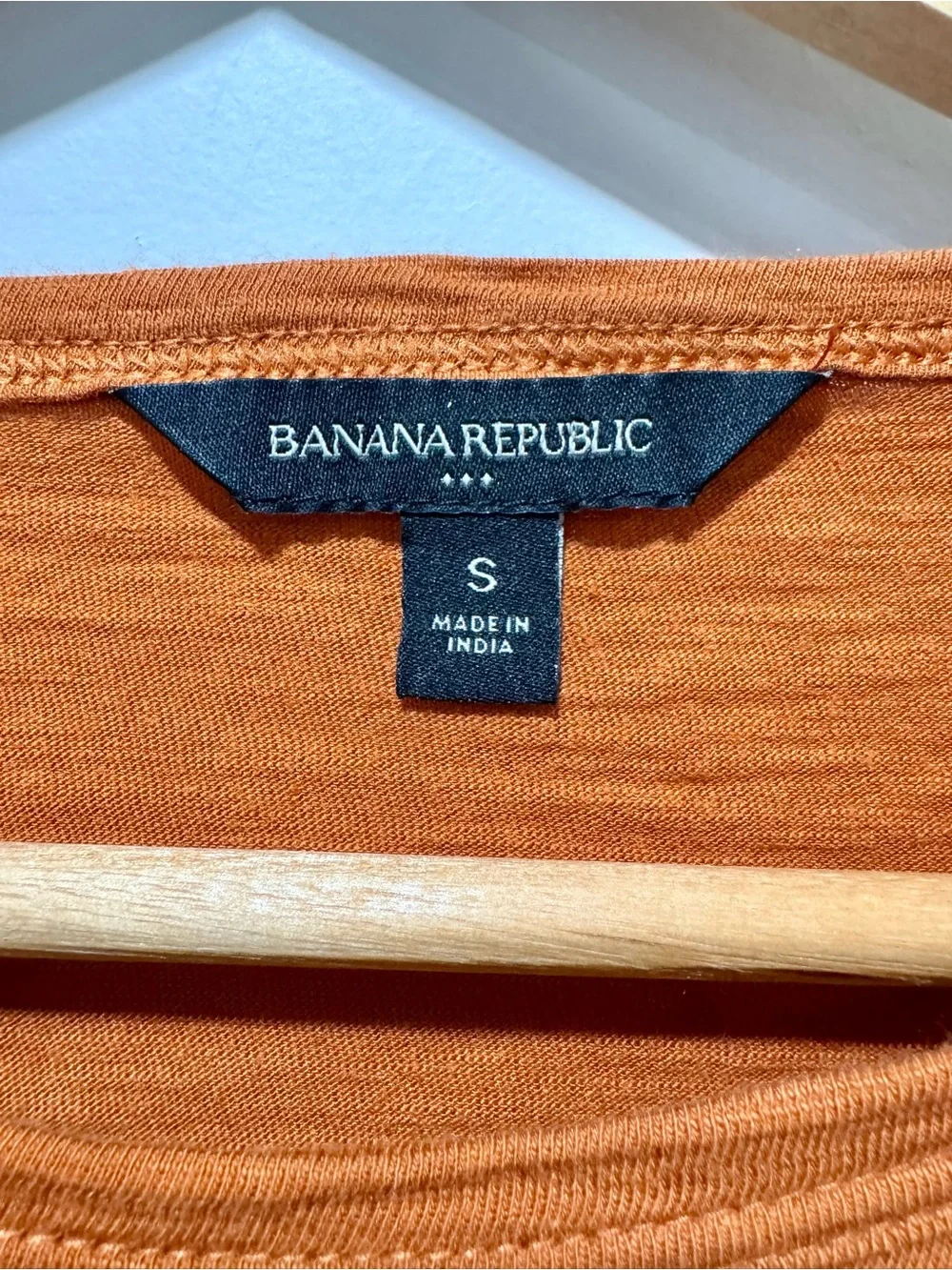 Banana Republic Rust Smocked Sleeve Puff Top Mixed Media Crew Neck Size S