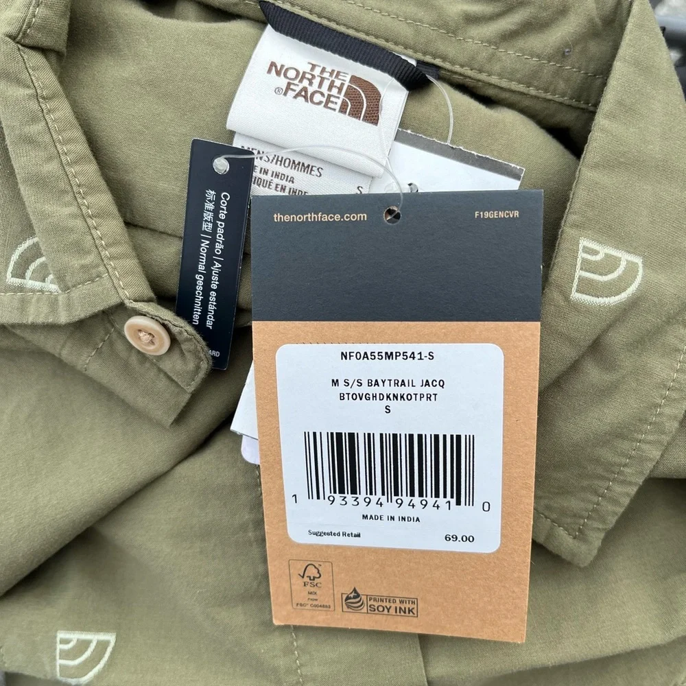 NWT THE NORTH FACE - SHORT SLEEVE BAYTRAIL JACQUARD BURNT OLIVE