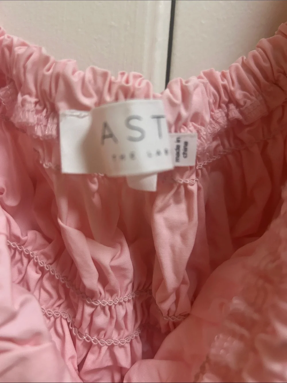 ASTR (Nordstrom) Pink Smocked Puff-Sleeve Top L
