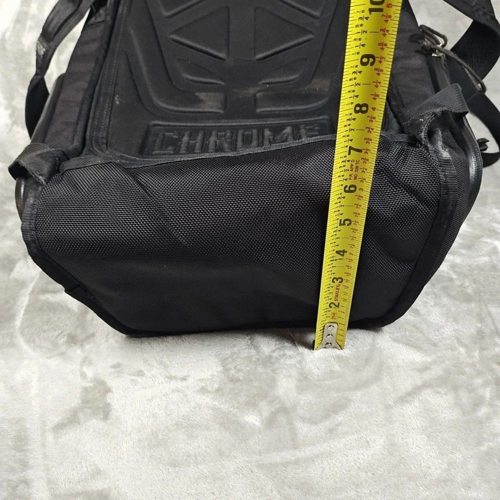 Chrome bag gently