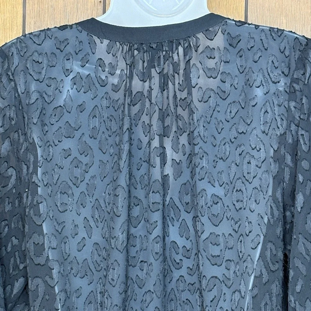 Banana Republic Blouse LP Sheer Black Burnout Leopard Button Y2K Goth Chic Indie
