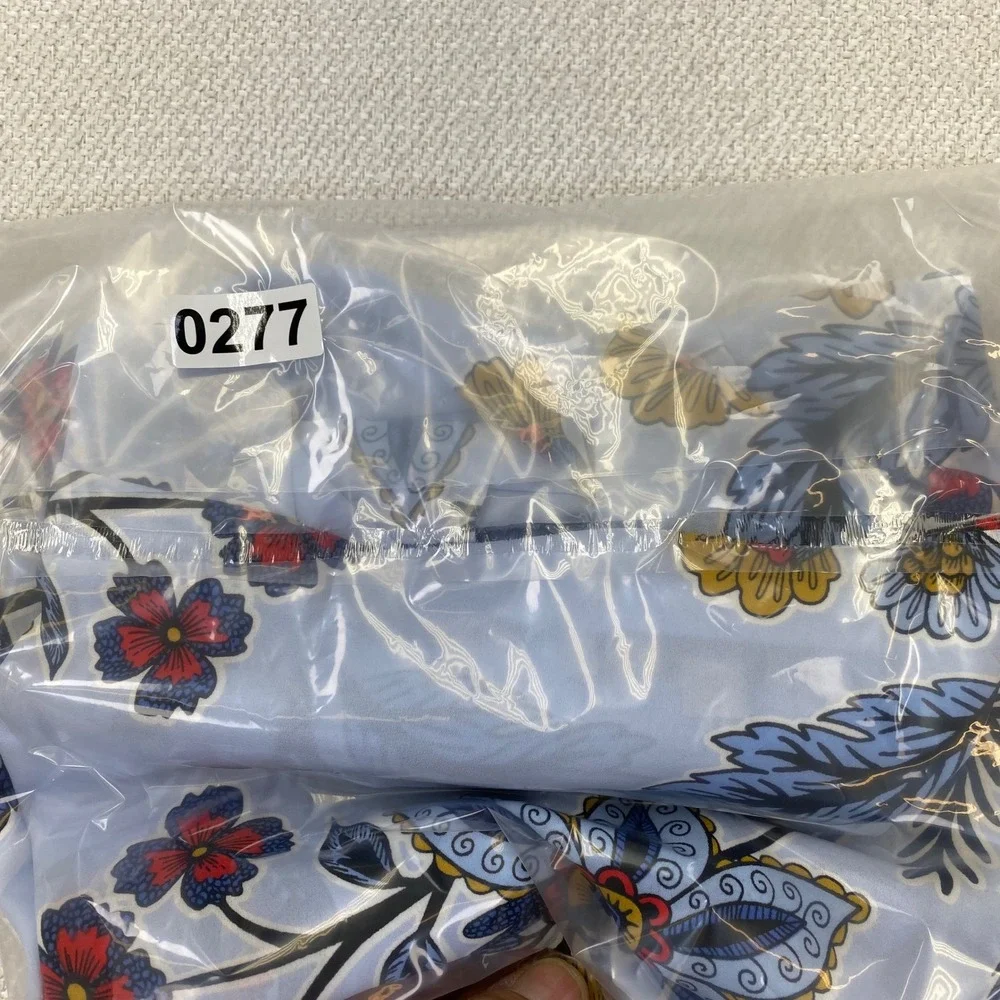 LOFT Floral Blouse Womens Medium Light Blue Short Sleeve Boat Neck 473418